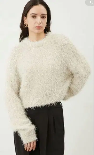 Mila Owen 크루넥 샤기 니트탑 긴팔