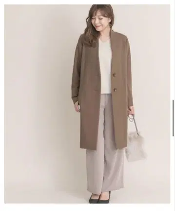 어반 리서치 ROSSO V넥 노카라 코트