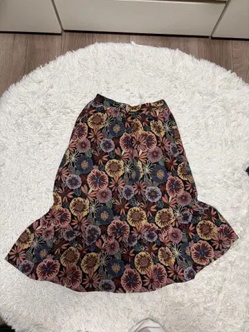 LEBECCA boutique 플레어 스커트 꽃무늬 F