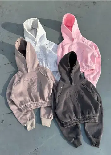 HTH H heart logo river set up charcoal