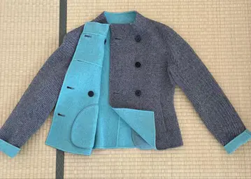 밀라 쇤 블루 라벨 가볍고 따뜻한 더블 페이스 자켓 새상품급입니다