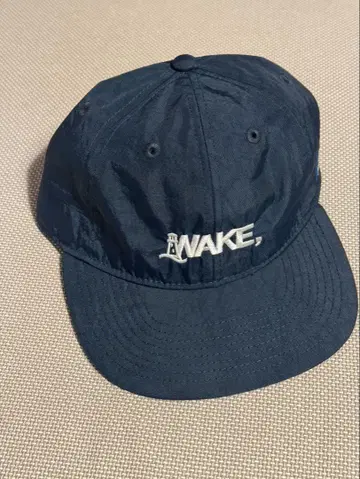 WAKE. Cap Nylon Exclusive