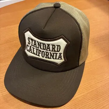 STANDARD CALIFORNIA 메쉬 캡 쉴드 로고