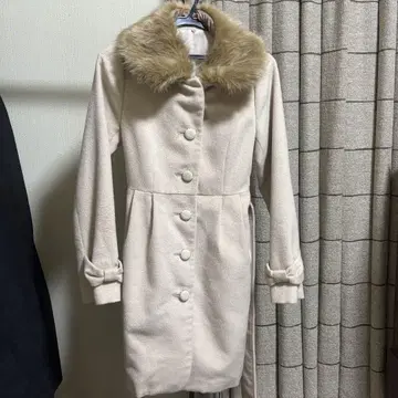 미사용 새상품! 새상품급! 롱 코트 벨트 포함 베이지