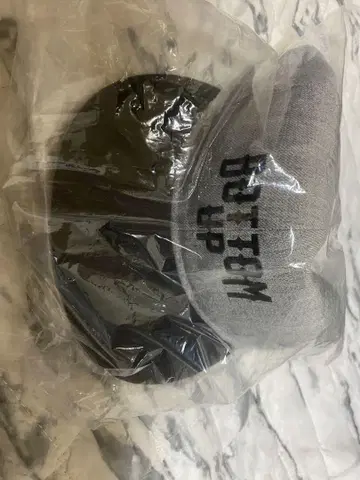 하의 업 플랫 캡