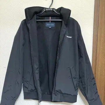 TOMMY HILFIGER 나일론 자켓