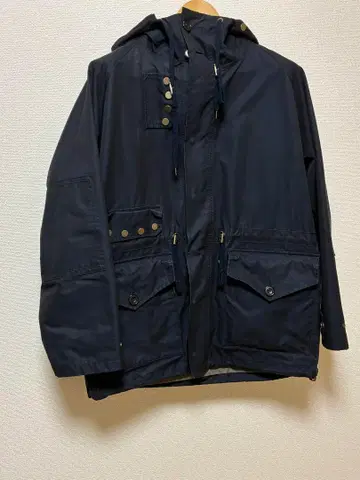 AUBERGE / DEVON 사이즈 42