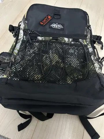 DRT 백팩 한정 컬러 스텔스 블랙