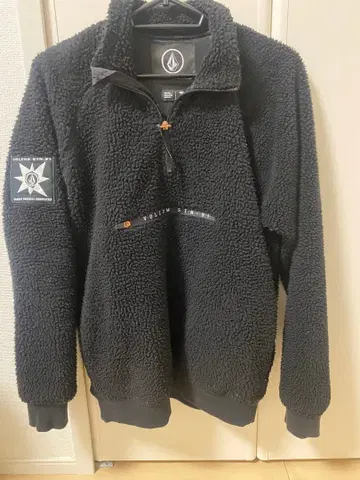 볼컴 VOLCOM 플리스