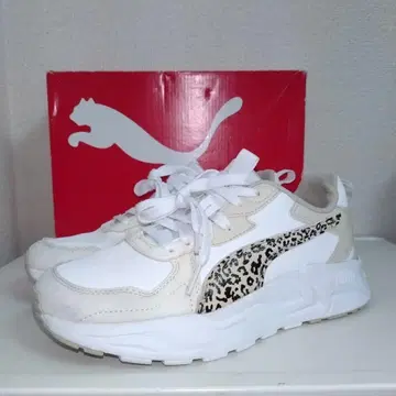 푸마 PUMA 스니커즈