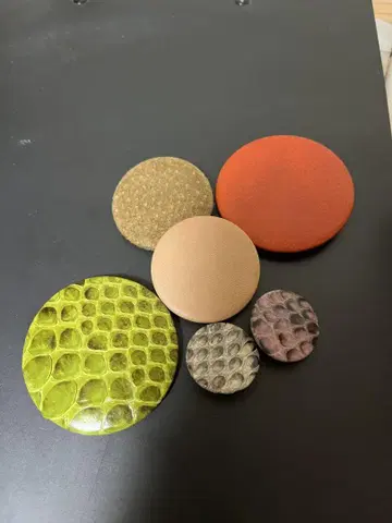 hender scheme 배지