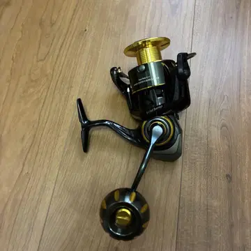 ROOBLINOS SW6000Q 스피닝 릴