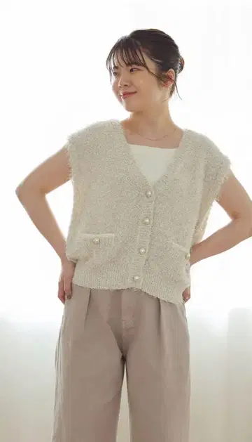 COHINA 페더 니트 베스트 셋업