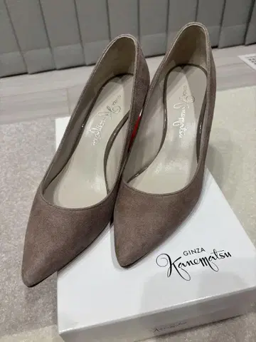 긴자 카네마츠 그레이지 펌프스 23.5cm