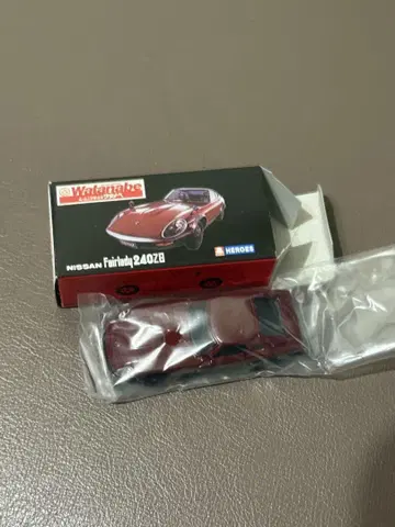 와타나베 닛산 페어레이디 240Z 빨간색
