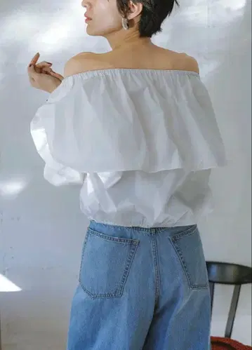 Mila Owen 4WAY 오프숄더 블라우스 화이트 사이즈 1