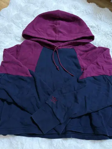 adidas 네이비