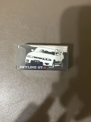 SKYLINE GT-R 화이트 미니카