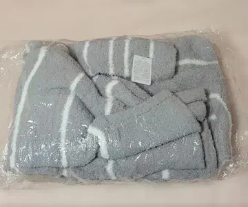 새상품 미사용 젤라또피케 룸웨어 라이트 그레이 양말 포함