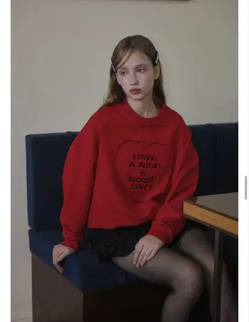 로제 프란츠 무신사 하트 프린트 빨간색 맨투맨