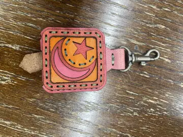 오자카 디자인 가죽 달과 별 키링