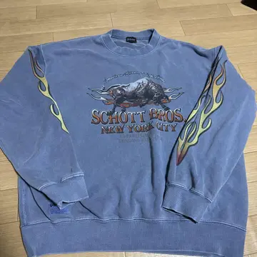 Schott 프레임 프린트 맨투맨
