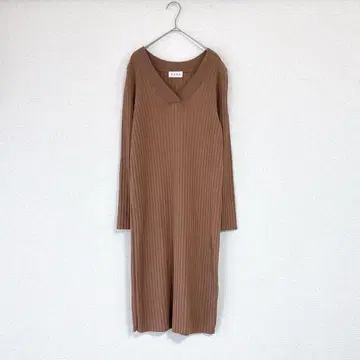 [새상품급] PLST 리브 니트 원피스 브라운 M