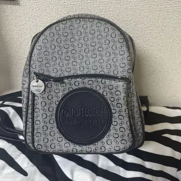 GUESS 그레이 백팩