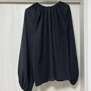 베이스먼트 [ MIYU DESIGN ] 시어 벌룬 블라우스