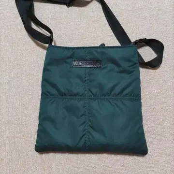 KEI Hayama PLUS 숄더백 다크 그린