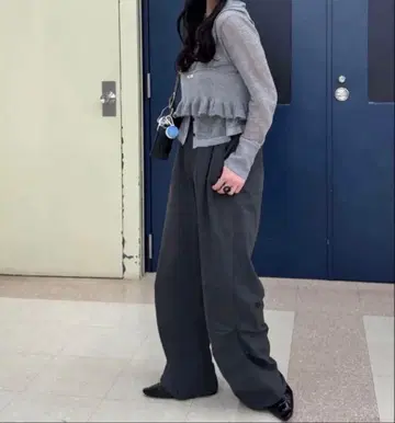 YAMADA 기획 슈퍼 하이 디자인 턱 팬츠