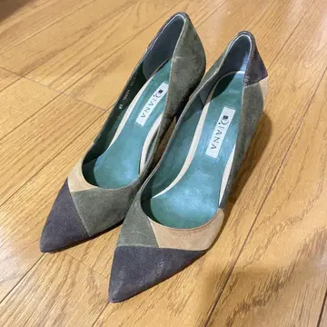 DIANA 스틸레토 하이힐