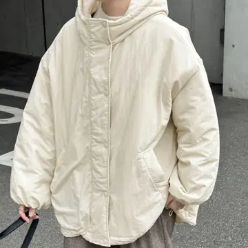 select MOCA 볼륨 실루엣 패딩 자켓