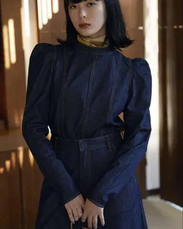 AMERI VINTAGE 파워 숄더 데님 셋업