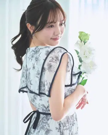 tocco closet 허리 리본 포함 플라워 프린트 플리츠 원피스