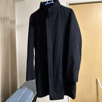 MAJI 블랙 스텐카라 코트