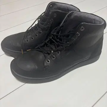 [레어] KEEN 미드컷 부츠 블랙 26.5