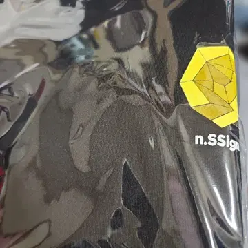 n.SSign 블랙 로고 후드티 (공식)