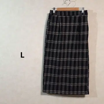 컨디션 최상 체크 무늬 롱 기장 타이트 스커트 블랙 계열 L /108