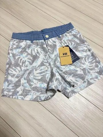 로사센 잎 패턴 숏팬츠