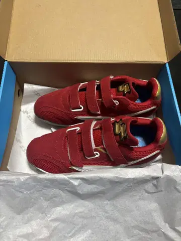 SSK 프로 엣지 빨간색 골드 스파이크 26.0cm