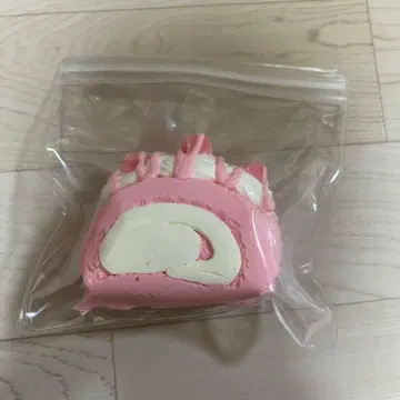크리미 트리 복숭아 롤케이크