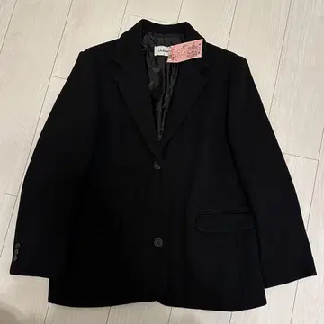 LAURENHI 자켓 블랙