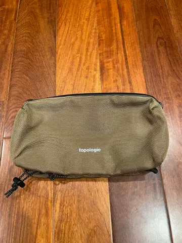 토폴로지 Bottle Sacoche 보틀 사코슈