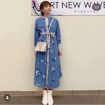 카와구치 하루나 착용 ROSE BUD 플라워 프린트 원피스