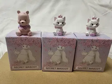 SECRET MASCOT 피규어 3개 세트 (푸우, 마리)
