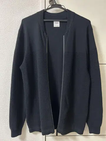 ZARA 네이비 집업 니트 M 사이즈