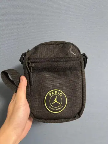 Jordan PARIS 바디백