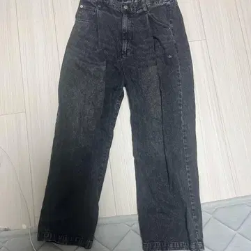 스트레이트 데님 블랙 허리밴딩
