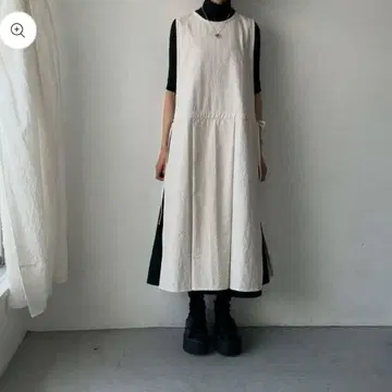 새상품 RINNE사 에이프런 원피스 아이보리